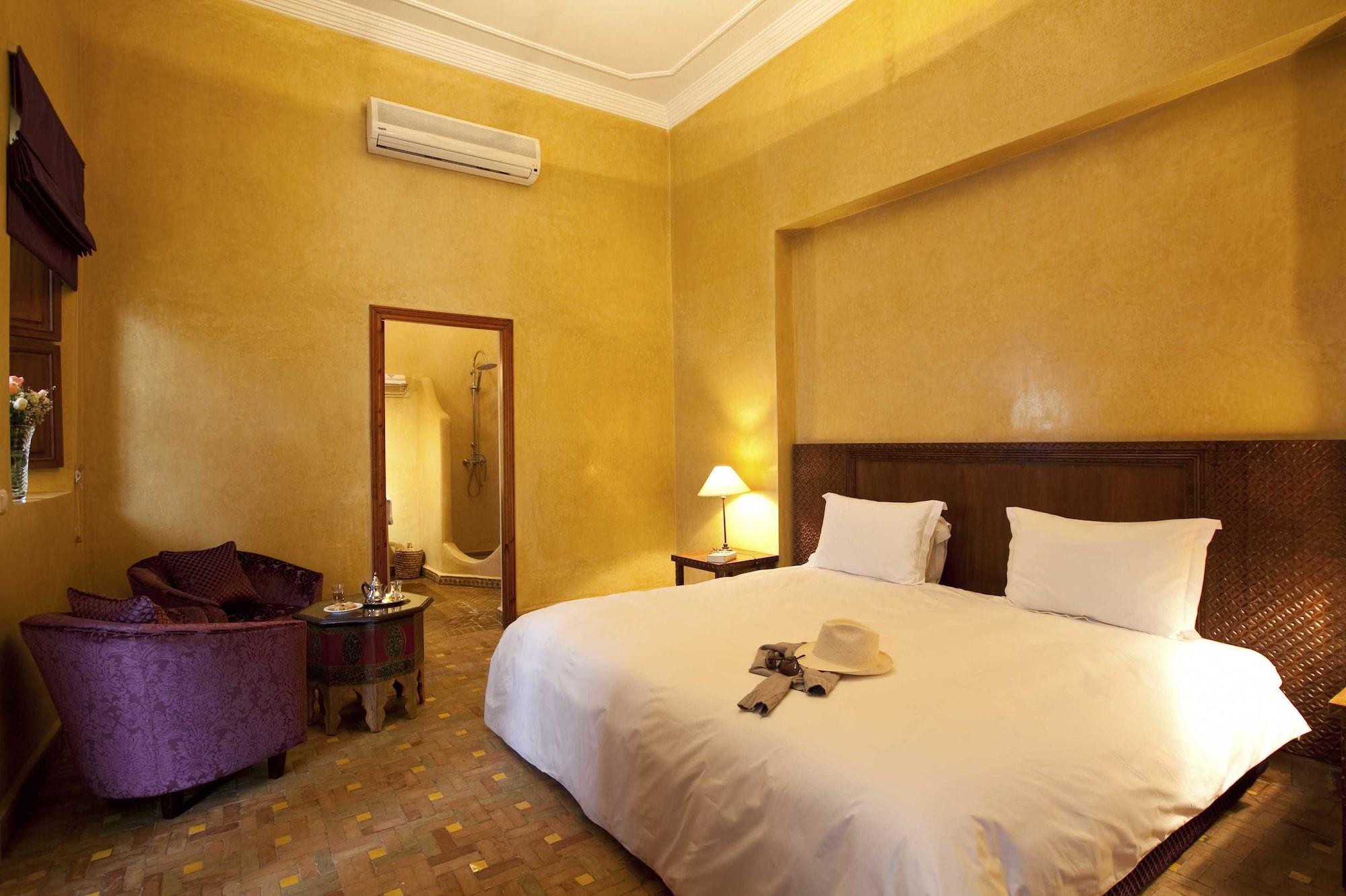 Riad Les Bougainvilliers Marrakesh Exterior photo
