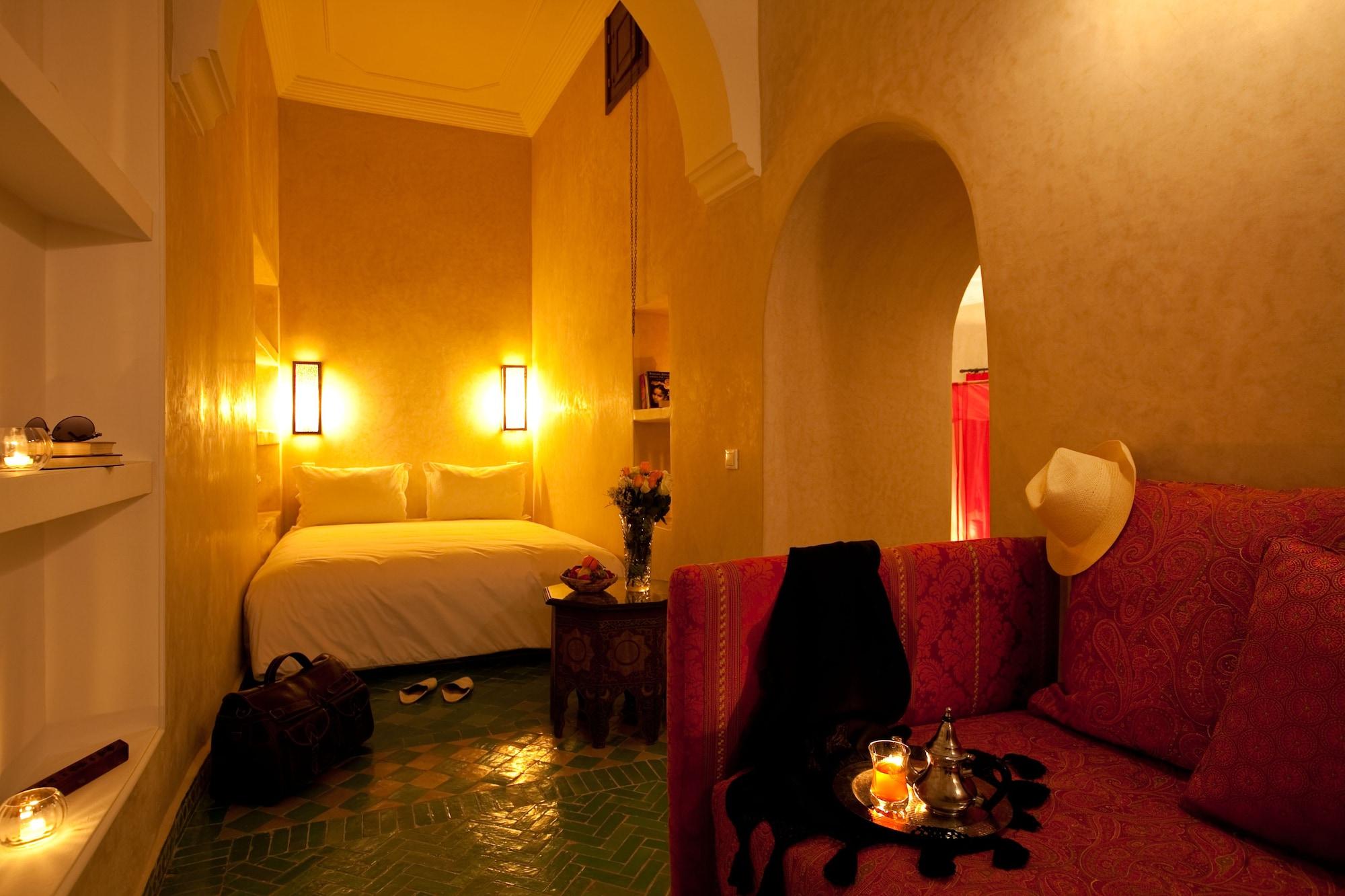 Riad Les Bougainvilliers Marrakesh Exterior photo