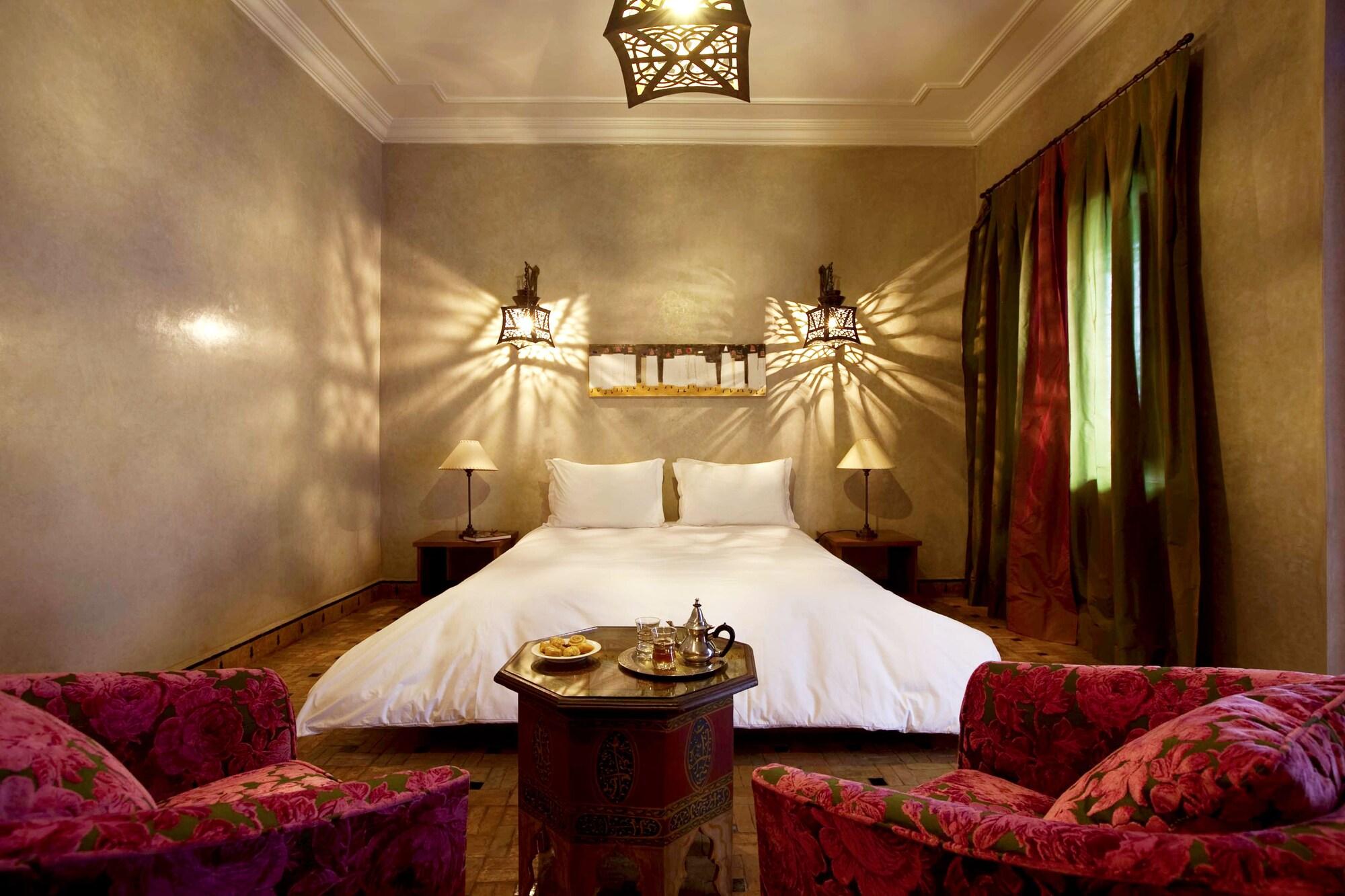 Riad Les Bougainvilliers Marrakesh Exterior photo