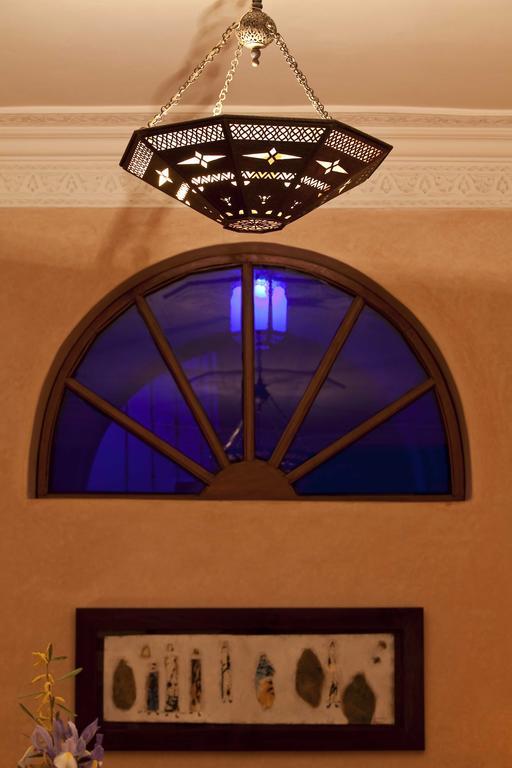 Riad Les Bougainvilliers Marrakesh Exterior photo