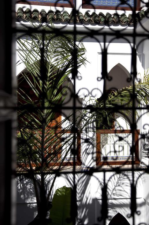Riad Les Bougainvilliers Marrakesh Exterior photo
